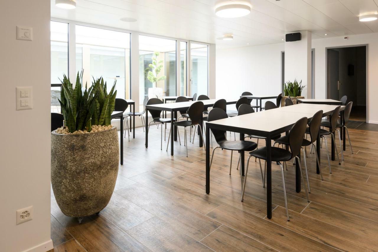 Partner Hotel Ag זופינגן מראה חיצוני תמונה